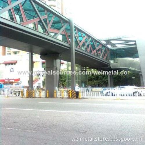 Bridge girder and bracing